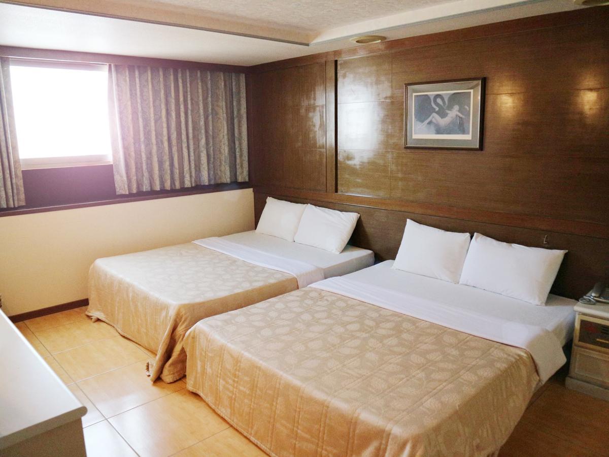 Sanmin Hotel Changhua Exterior foto